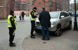 Gdańszczanie: Straż Miejska musi się zająć parkowaniem