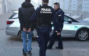 Policjanci nie przyjęli 2 tys. zł łapówki