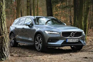 Volvo V60 Cross Country: kombi na każdą drogę