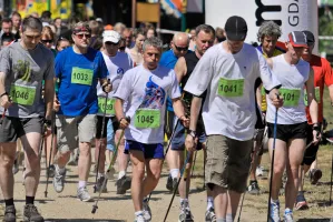 Nordic walking w nadmorskim parku