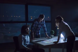 Praca w porze nocnej, w niedziele i święta