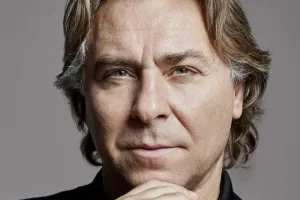 Lipiec melomana: Roberto Alagna i festiwale