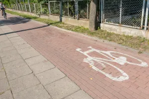 Będzie kolejny etap modernizacji drogi rowerowej wzdłuż Niepodległości