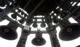 Jakie melodie wygrywają gdańskie carillony?