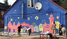 Dzieci stworzyły mural w Nowym Porcie