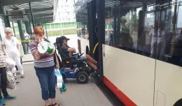 Kierowca nie chciał wpuścić niepełnosprawnego do autobusu