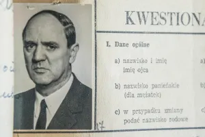 Żołnierz RAF wykładowcą w Gdyni. Historia nauczyciela, który zjechał pół świata