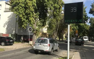 Gdynia: wyświetlacze prędkości przy dwóch szkołach