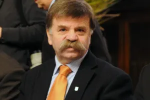 Radny w stowarzyszeniu, więc wsparcia nie będzie?