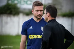Arka Gdynia bez nowego trenera. Dominik Midak zwolnił Jacka Zielińskiego
