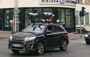 Samochód z kamerami fotografuje gdyńskie ulice