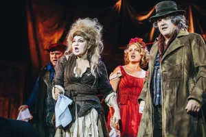 Operetta wielce aktualna. O "Karmanioli" w Teatrze Wybrzeże