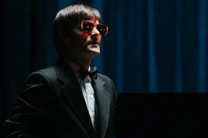 Melodia ulotna. Recenzja filmu "Ikar. Legenda Mietka Kosza"