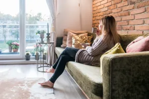 Trójmiejskie Wnętrza: małe mieszkanie z antresolą