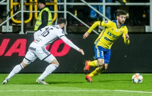 Arka Gdynia straciła skrzydłowego na 2 mecze. Nando ukarany i zawieszony