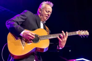 Tommy Emmanuel - szalony wirtuoz gitary