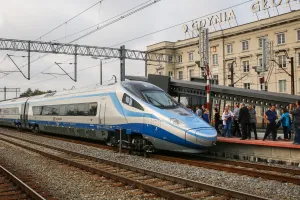 200 km/h pendolino do Warszawy - dopiero w przyszłym roku