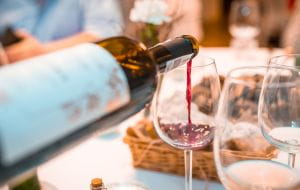 Jak smakuje wino z 2019 roku? Beaujolais nouveau w Trójmieście