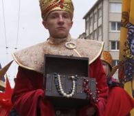 Orszaki Trzech Króli przejdą w poniedziałek ulicami Gdańska, Gdyni i Sopotu