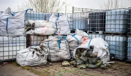 Nielegalne i niebezpieczne odpady na Przeróbce. Miasto będzie je usuwać