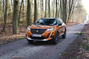 Peugeot 2008: stylowy crossover z lwim pazurem
