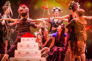 Kosmiczna bajka. O "Śnie nocy letniej" Opery Bałtyckiej