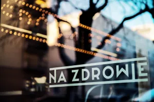 Restauracje wprowadzają specjalne środki bezpieczeństwa