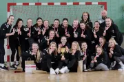 SPR Arka Gdynia kolekcjonuje brązowe medale i zmierza do I ligi piłkarek ręcznych