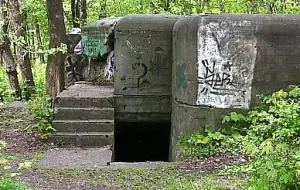 Ostatni z fortu: zasypany żołnierz przeżył w bunkrze