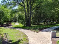 Gdynia: mieszkańcy mogą odpocząć w parku przy estakadzie