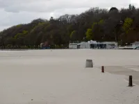 Znaleziono ciało 26-letniego mężczyzny na plaży w Gdyni