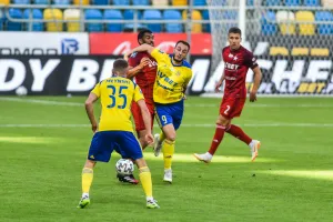 Arka Gdynia - Wisła Kraków 0:0. 15. miejsce i 6 punktów do bezpiecznej pozycji