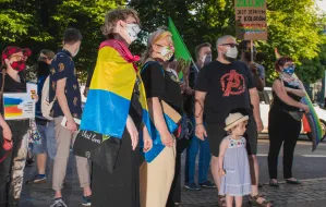 Manifestacja środowiska LGBT na Targu Drzewnym
