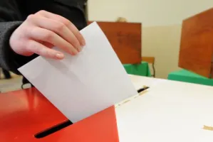 Mocno oryginalne reklamy wyborcze. Kandydaci daleko za Monty Pythonem