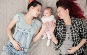 Córka dwóch matek otrzymała dowód osobisty w Gdańsku