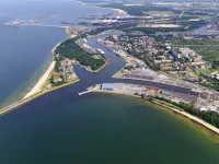 Port Gdańsk. Spadek przeładunków, ale awans w rankingach