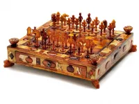 Muzeum Gdańska kupiło 330-letnie bursztynowe szachy za ok. 2,4 mln zł