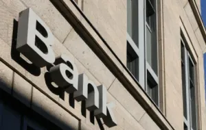 Okradł klientów banku na 1 mln zł
