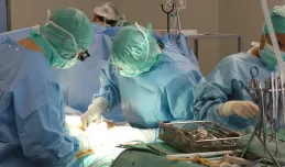 Lekarze z UCK przeszczepili płuca u 70-letniego pacjenta