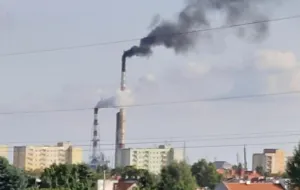 Skąd wziął się ciemny dym z komina gdańskiej elektrociepłowni?