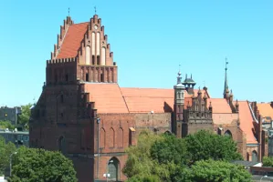 Odbudowa dachu kościoła św. Piotra i Pawła zbliża się do końca