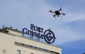 Dron firmy Pelixar już patroluje Port Gdynia