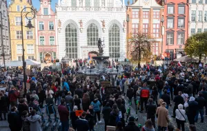 Protest kobiet i "Gastro Strajk" połączyły siły w Gdańsku