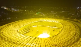 Stadion w Gdańsku świeci mocniej niż zwykle
