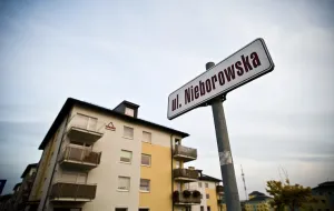 Nikt nie chce ul. Nieborowskiej. Mieszkańcy zapłacą za ulicę