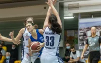 Basket Bydgoszcz - VBW Arka Gdynia 64:68. Wygrana koszykarek na koniec roku