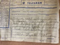 Telegram w butelce sprzed 50 lat odnaleziono w murach remontowanego dworca