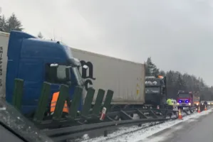 Poranny paraliż obwodnicy po serii stłuczek