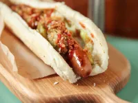 Jedzenie do domu: testujemy hot dogi