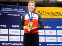 Natalia Maliszewska wicemistrzynią Europy. Short track w hali "Olivia"